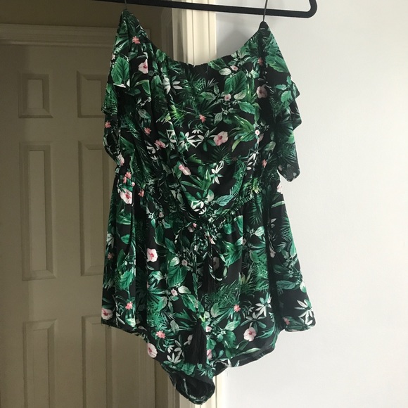 Cotton Candy tropical print strapless romper - Picture 1 of 4